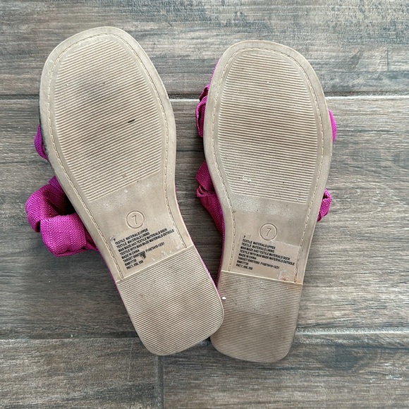 Universal thread sandals - Picture 2 of 3